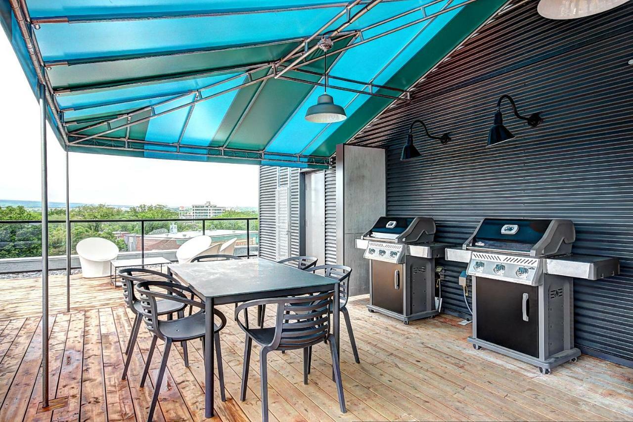 Le Kaméléon 318 : interieur parking, rooftop terrace, gym Québec Buitenkant foto
