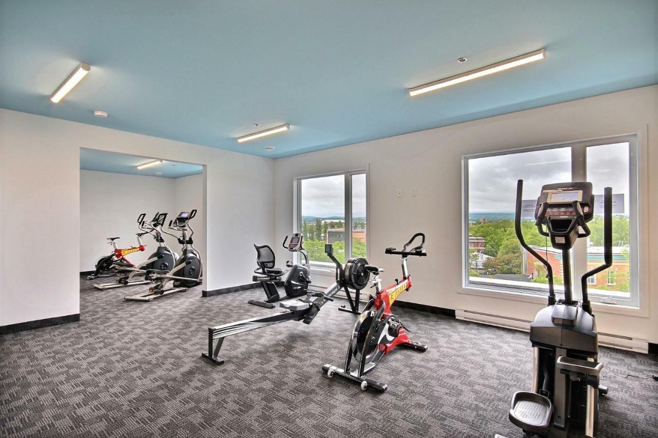 Le Kaméléon 318 : interieur parking, rooftop terrace, gym Québec Buitenkant foto
